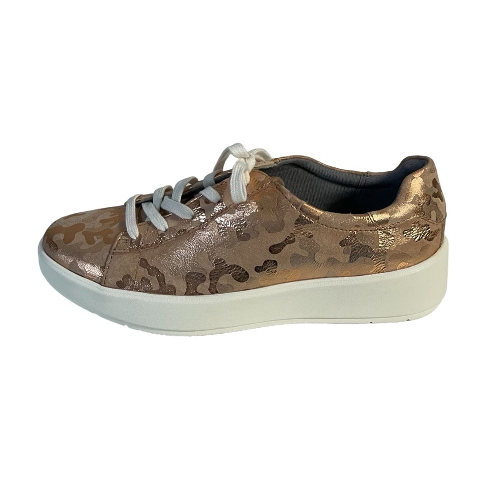 Collection By Clarks Ultimate Cushion Comfort Bronze Foil Camo Lace Up Shoe 6.5M - Picture 6 of 11